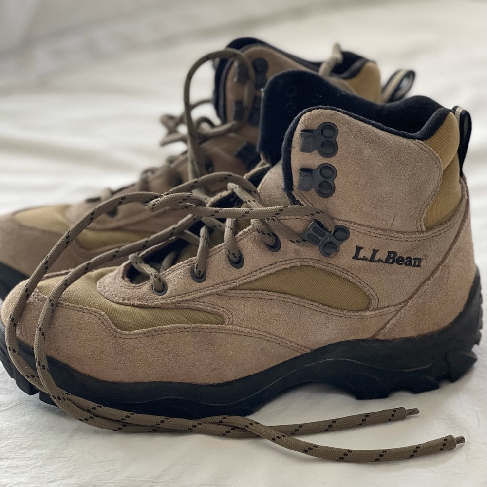 LL Bean hiking boots, size 9
